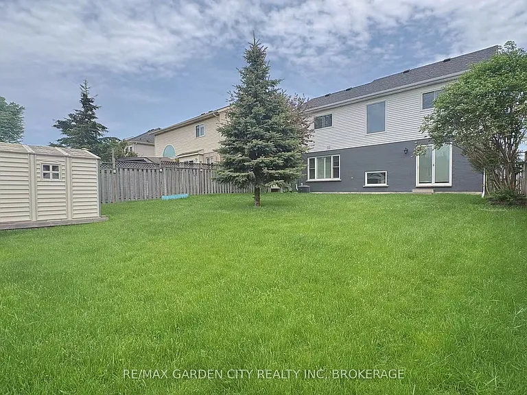 43 Westland St — Photo 27