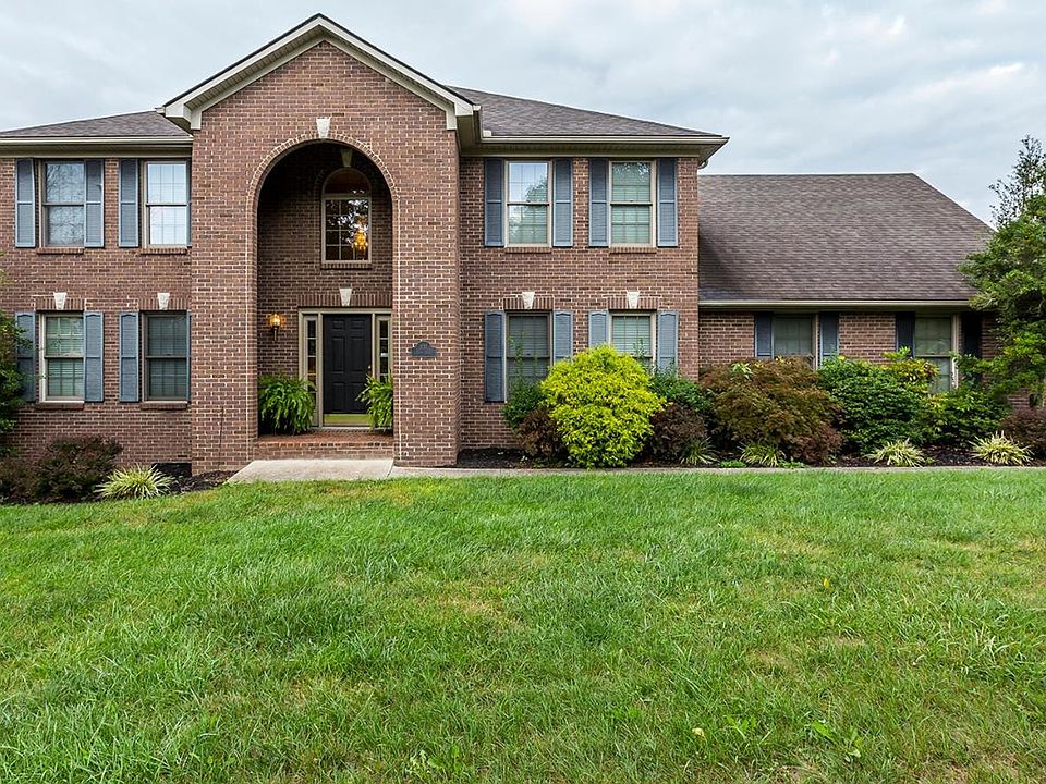 1st image of 131 Jacks Trace Dr
