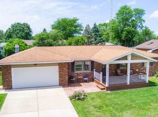 1617 Kaylee Ct, Sycamore, IL 60178