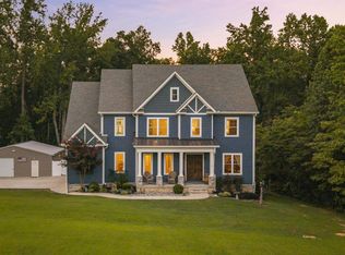 1174 Old Mount Vernon Rd, Bethpage, TN 37022
