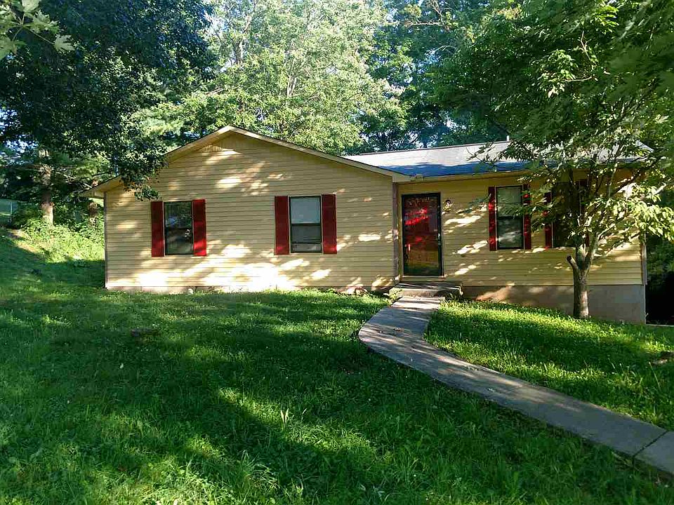 1st image of 471 Hayter Dr
