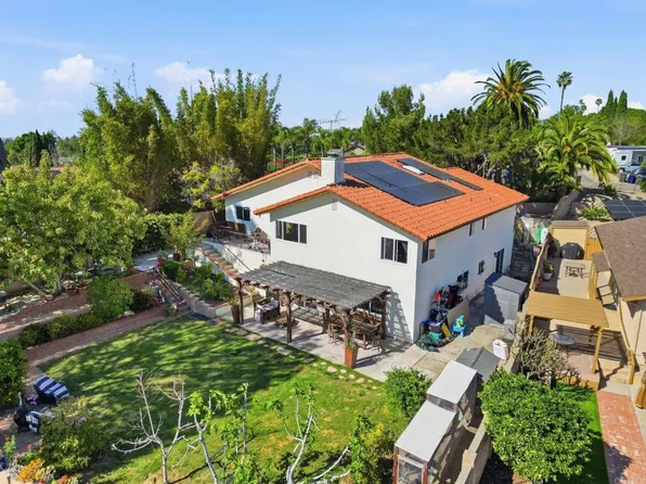 1331 Barbara Dr, Vista, CA 92084