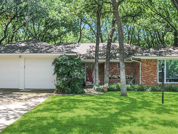 2nd image of 3811 Hastings Dr