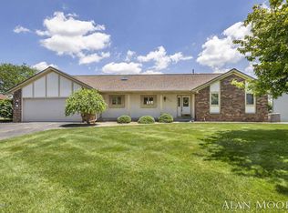 6996 Bliss Ct SW, Grandville, MI 49418