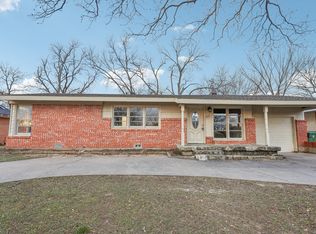 617 Norwood Dr, Hurst, TX 76053