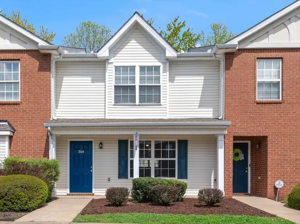 304 Arapaho Dr, Murfreesboro, TN 37128