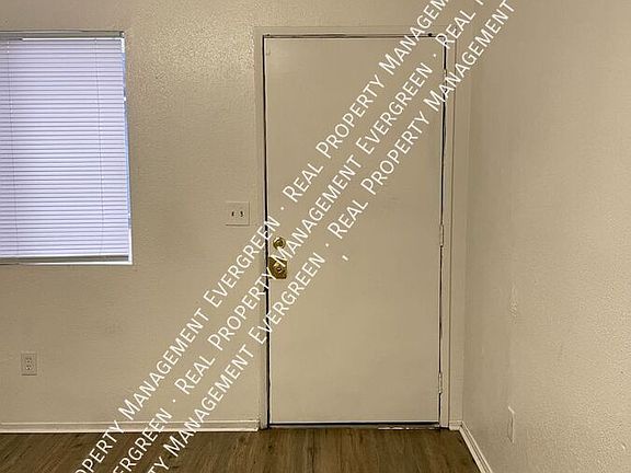 3rd image of 210 S C St #A
