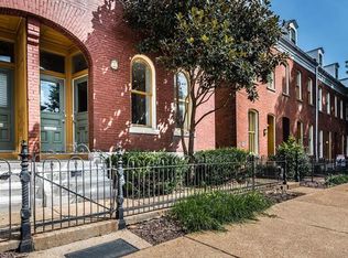 1422 Dolman St UNIT 1422, Saint Louis, MO 63104