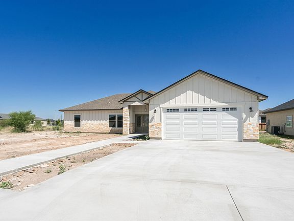 2nd image of 204 Persimon Dr