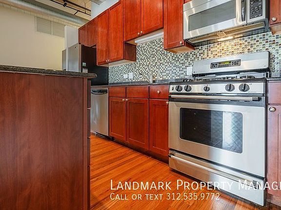 4th image of 758 N Larrabee St APT 805