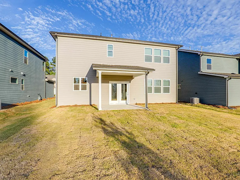 360 Caledonia Ct — Photo 43