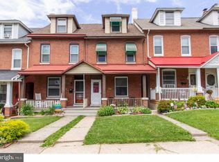 405 1st Ave, Phoenixville, PA 19460