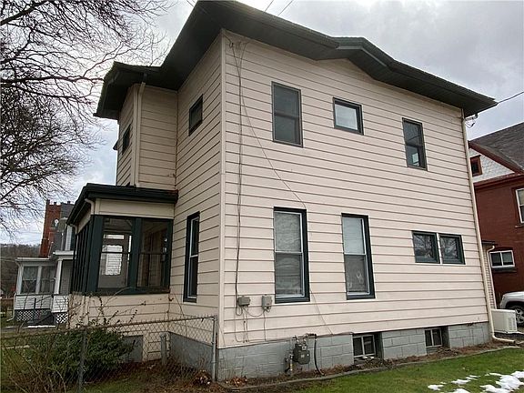 2nd image of 65 Elm St