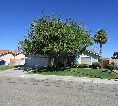 3rd image of 14933 Braemar Dr