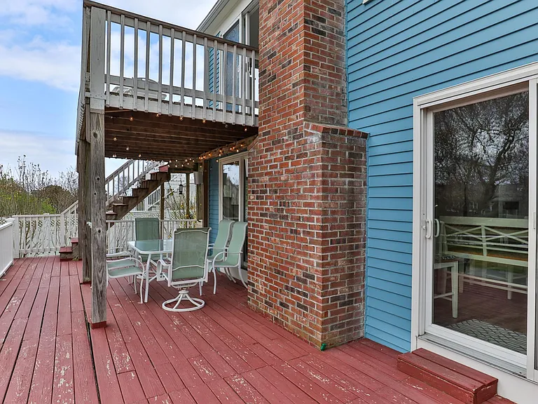 71 Wing Blvd E — Photo 22
