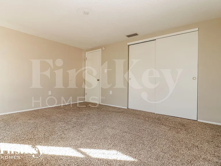 9231 Glen Moor Ln — Photo 13