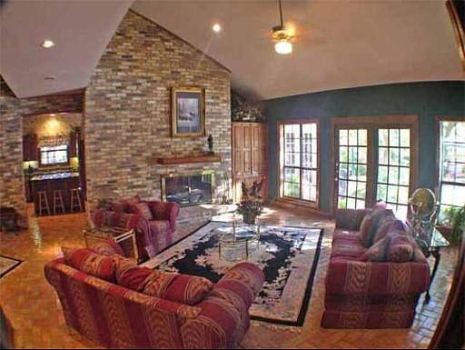 3rd image of 430 WOODWAY FOREST