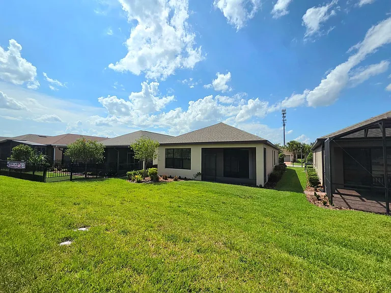 2182 Palm Tree Dr — Photo 18