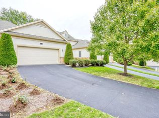113 Creekgate Ct, Millersville, PA 17551