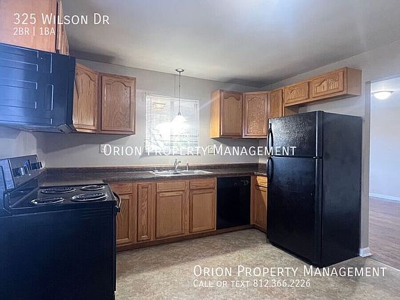 4th image of 325 Wilson St