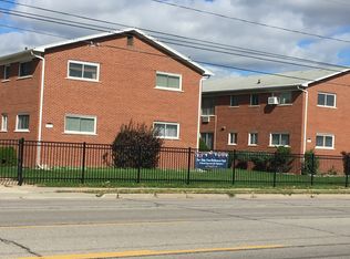 15229 E 9 Mile Rd APT 3B, Eastpointe, MI 48021