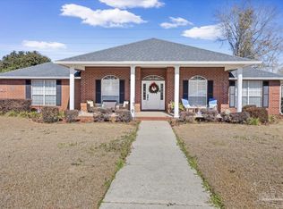 3656 Sawmill Cir, Pace, FL 32571