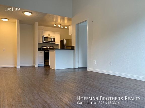 2nd image of 4124 N Eagle Rock Blvd #307