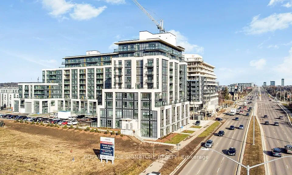 405 Dundas St W #511