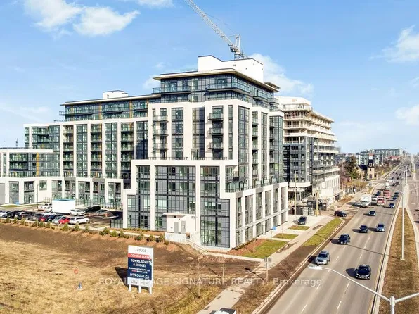 405 Dundas St W #511, Oakville, ON L6M 4M2
