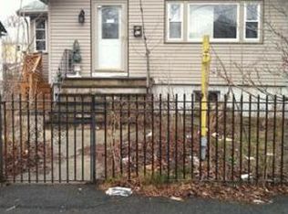 62 Alden St, Malden, MA 02148