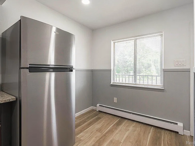 2475 S Commerce Rd #10 — Photo 17