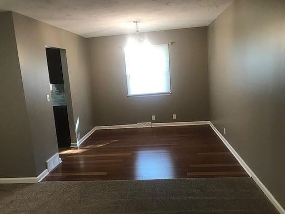 5th image of 205 Matthies Dr