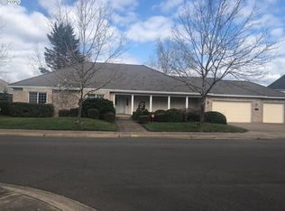 2633 Riverwalk Loop, Eugene, OR 97401