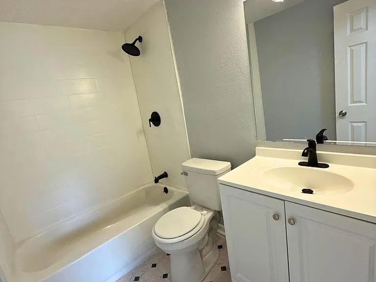 5168 Crooked Ln — Photo 5