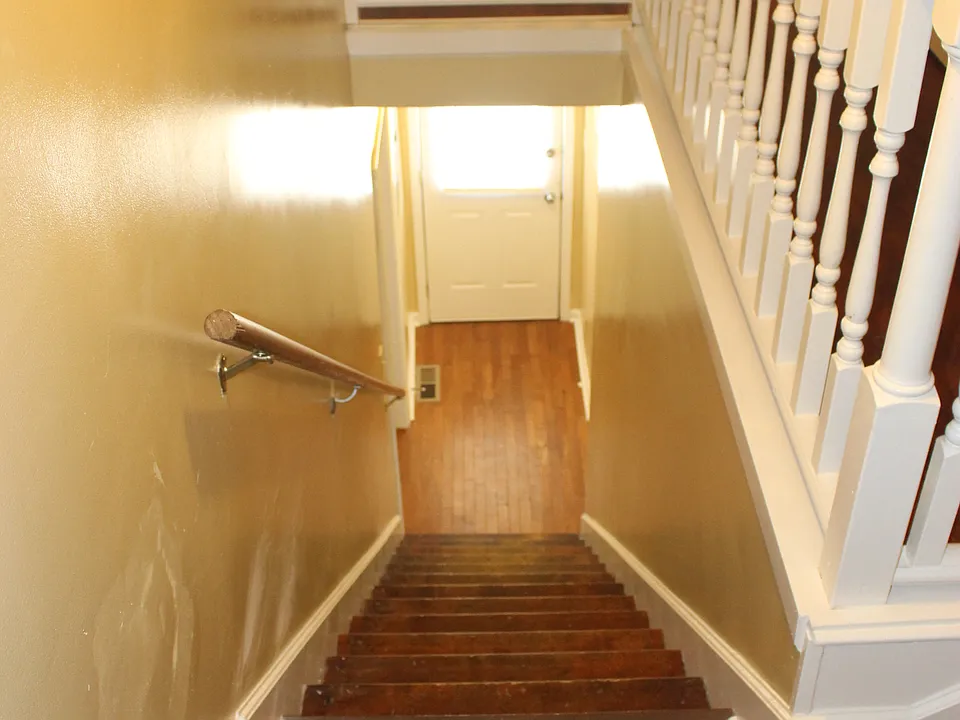 297 American Ave