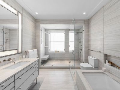 225 W 86th St APT 101, New York, NY, 10024
