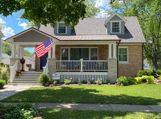 746 N Belmont Ave, Arlington Heights, IL 60004