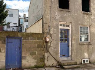 536 Titan St, Philadelphia, PA