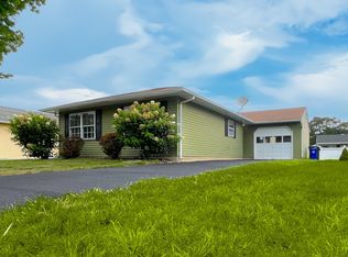 11 Reef Pl, Brick, NJ 08723