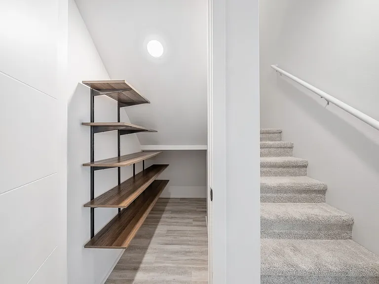 Pantry/closet