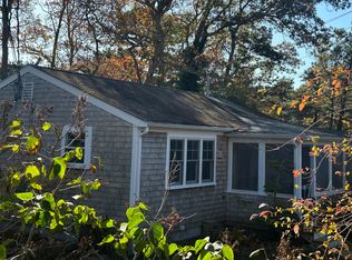 32 Clark Ave, Tisbury, MA 02568