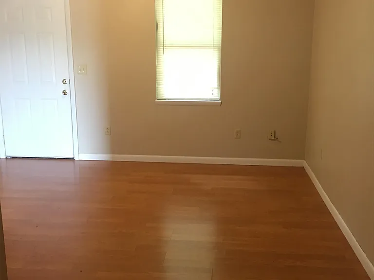 5724 Stiles Dr — Photo 22