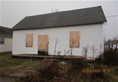 2nd image of 210 I St NW
