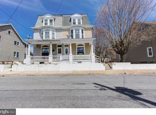147 E Spring St, Bechtelsville, PA 19505