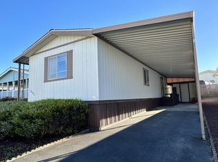 2007 Hummingbird Dr, McKinleyville, CA 95519