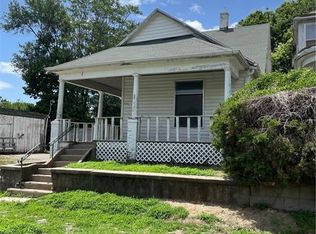 834 S 18th St, Saint Joseph, MO 64507