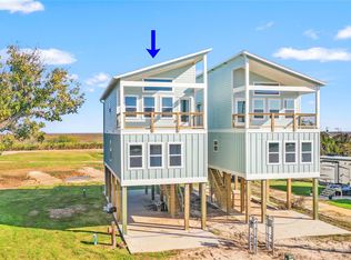 442 Private Rd, Matagorda, TX 77457