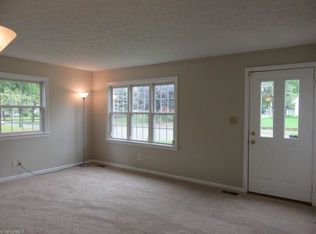 1507 Broad Blvd, Cuyahoga Falls, OH 44223