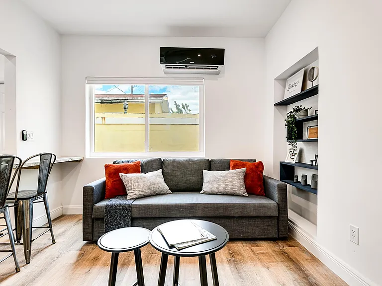 1734 SW 23rd St #3 — Photo 12