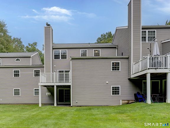 5th image of 41 Tamarack Drive #41